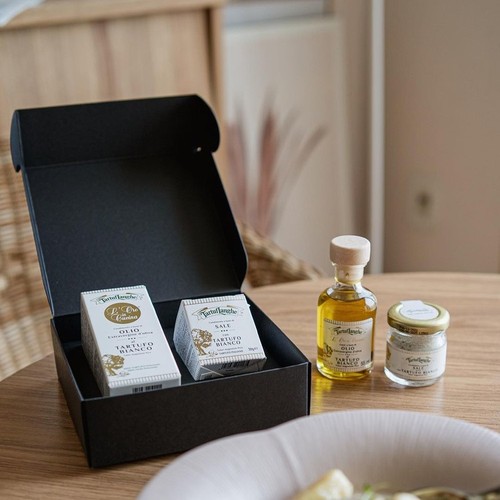 White Truffle Oil and Salt for