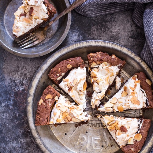 Rocky Road Cookie Pie for