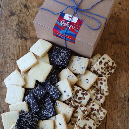 Large Shortbread Cookie Box (40) for